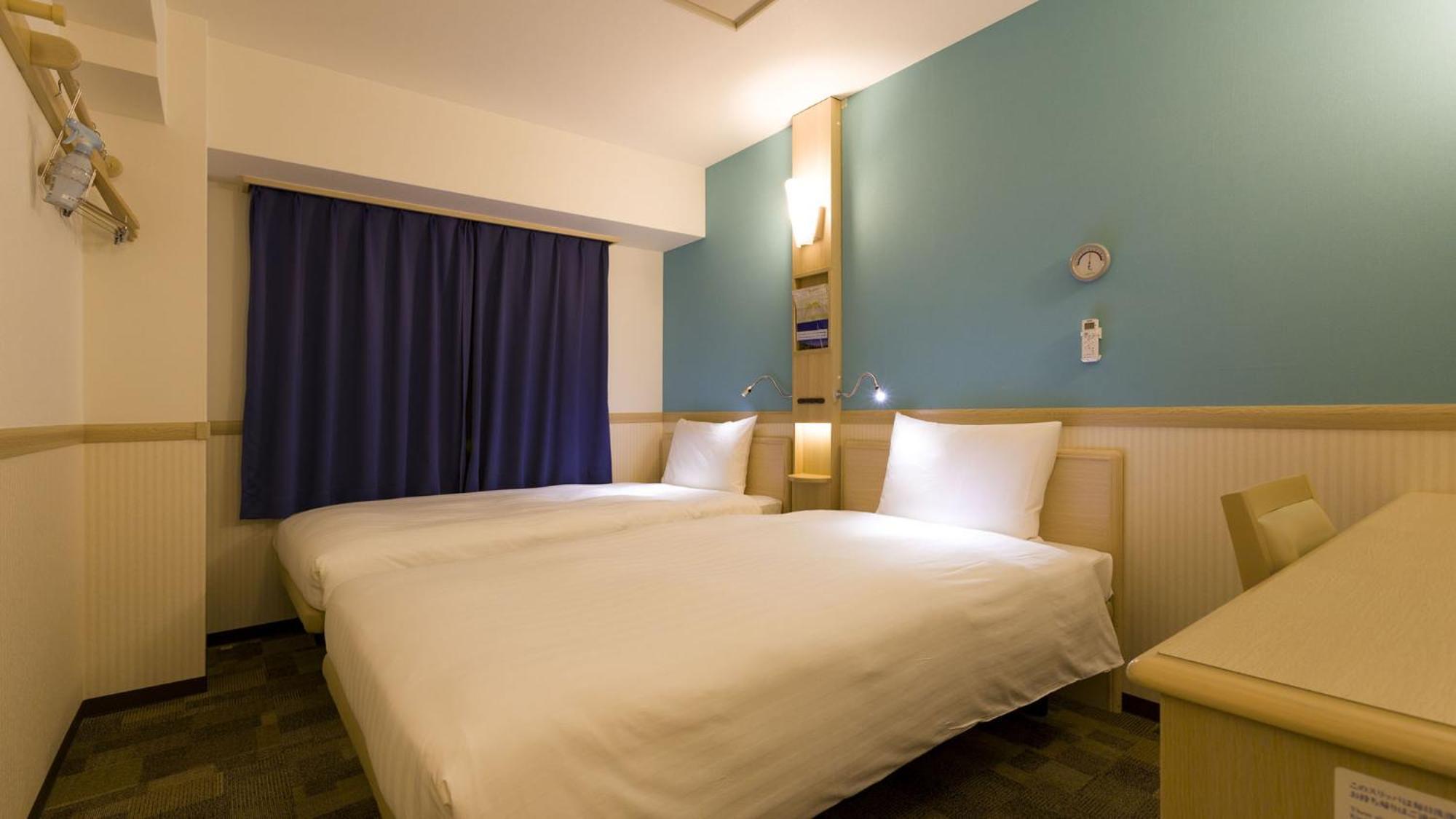 Toyoko Inn Shiki Eki Higashi Guchi Szoba fotó